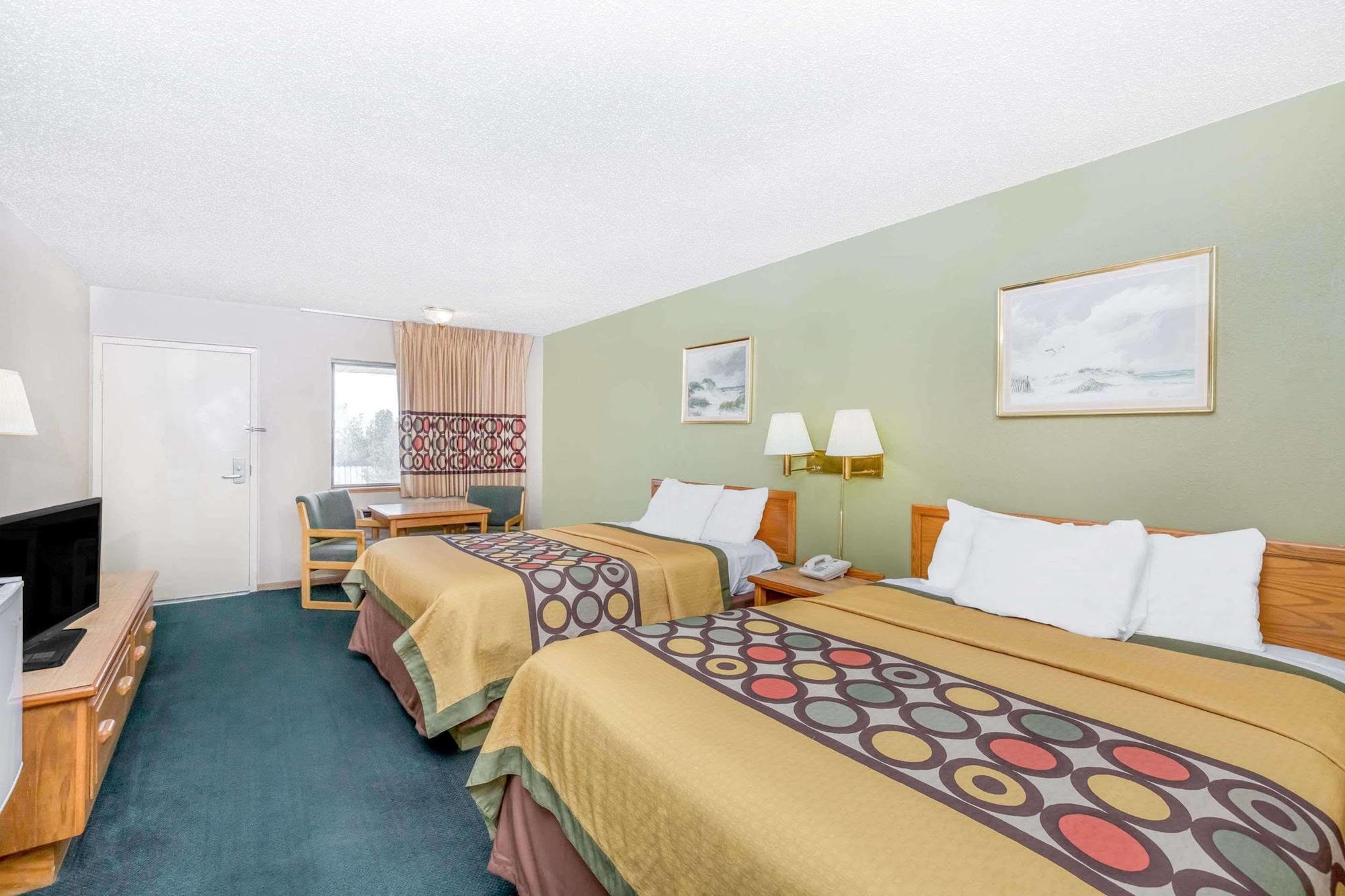 Butler Budgetel Inn & Suites מראה חיצוני תמונה